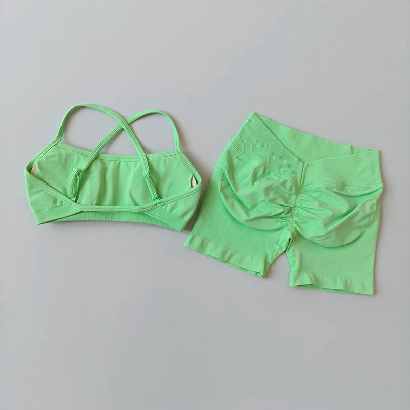 EASYFIT 2-Piece Yoga Suit Seamless Fitness Suit Gym Clothes Sports Bra Impact Shorts Set Workout Set Gym Outfit